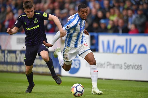 卫以年轻且 卫以年轻且