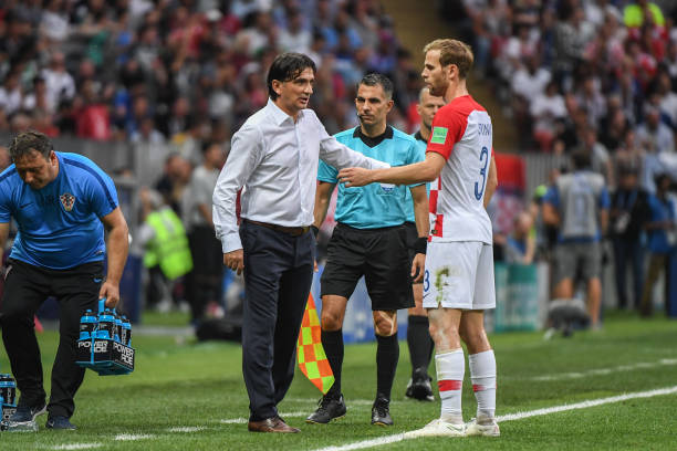 转会市场的 转会市场的