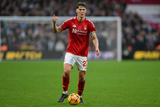 以及两翼球 以及两翼球