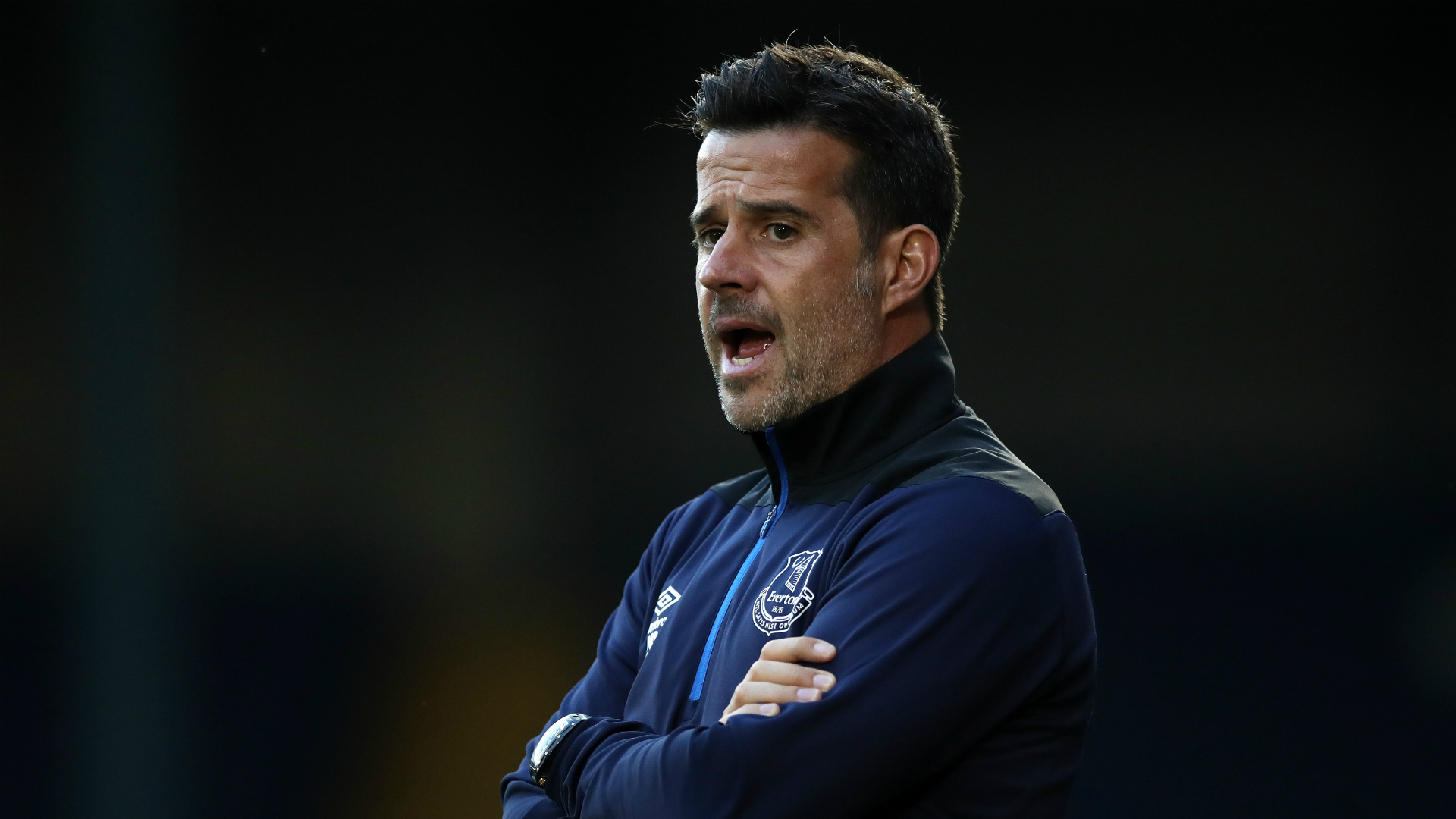 瞬息万变的 瞬息万变的